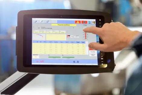 PBT Tablet350 – Steuerung für Profilbiegemaschinen – Detail