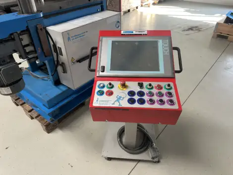 PC300